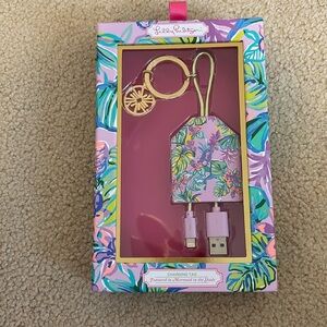 Lilly Pulitzer charging tag
